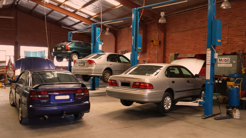 UltraCare Smash & Auto Repairs workshop